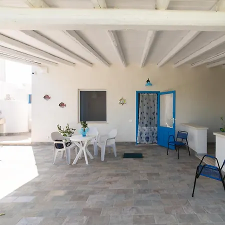 A Pochi Passi Dal Mare Villa *